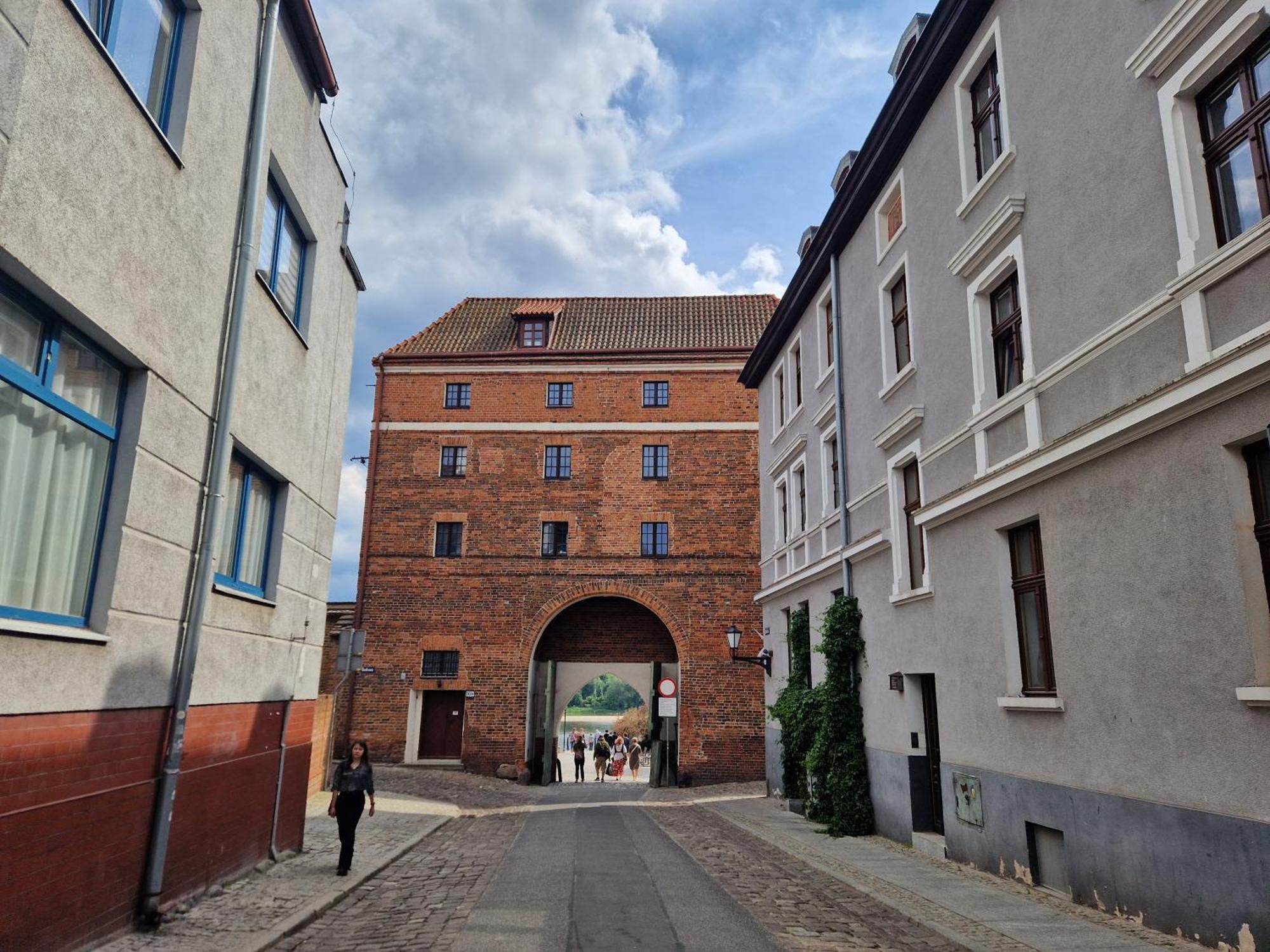 Rabiańska 14 *